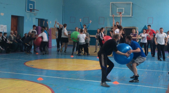 «Роби, як я! Роби, як ми! Роби краще нас!»